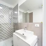 Blue Life 3b Tirabora Short Rent, Con Parcheggio Privato Daire Trieste