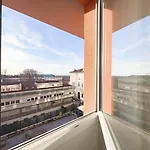 Blue Life 3b Tirabora Short Rent, Con Parcheggio Privato * Trieste