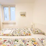 Apartment Blue Life 3b Tirabora Short Rent, Con Parcheggio Privato Trieste