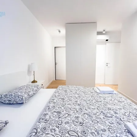 Blue Life 3b Tirabora Short Rent, Con Parcheggio Privato Appartamento