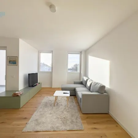 Blue Life 3b Tirabora Short Rent, Con Parcheggio Privato Appartamento *