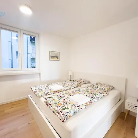 Blue Life 3b Tirabora Short Rent, Con Parcheggio Privato * Trieste